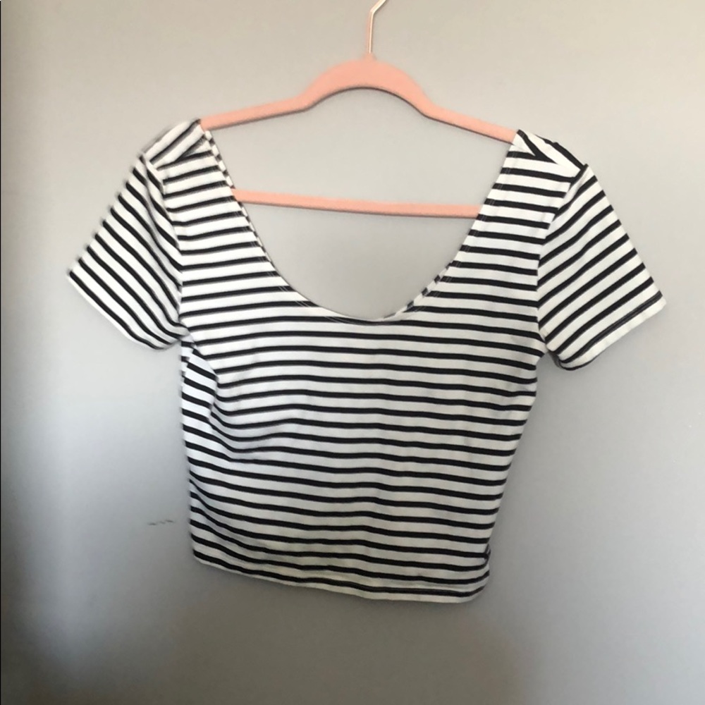 VS Pink cropped striped t shirt size Medium